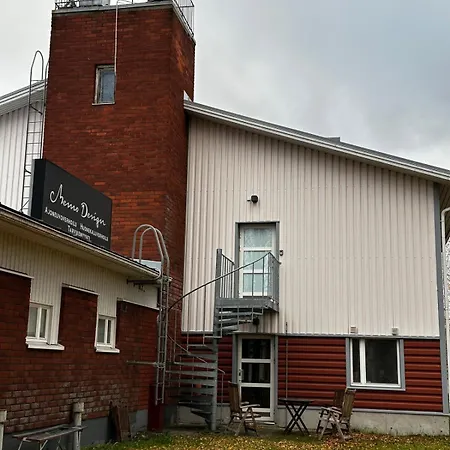 Vanhan Paloaseman Loft -asunto 아파트 Sievi